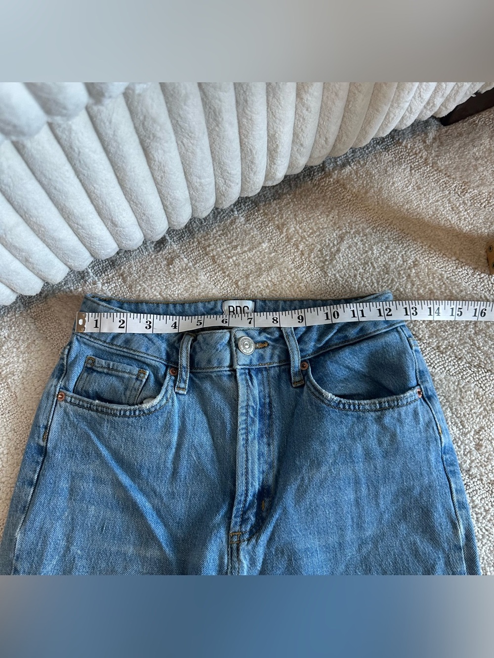 BDG Urban Outfitters Distressed Denim Jeans - Picture 4 of 7